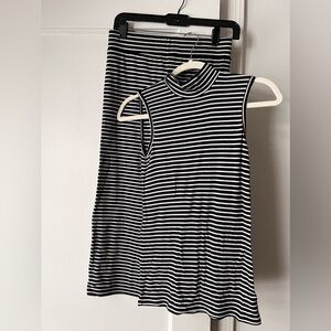 Striped mock neck sleeveless skirt set